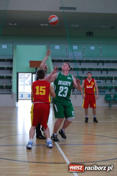 Zdjęcie w galerii na portalu naszraciborz.pl:  W finale Sneakers4U i Monsters wiadomości z regionu