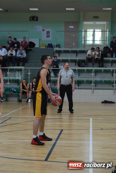 Zdjęcie w galerii na portalu naszraciborz.pl:  W finale Sneakers4U i Monsters wiadomości z regionu