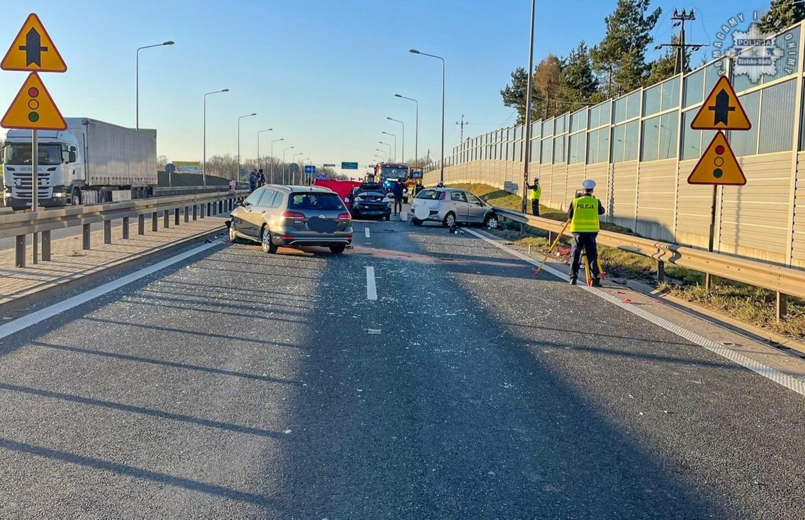 Zdjęcie w galerii na portalu naszraciborz.pl: Tragiczny wypadek na DK1. Ofiara to mieszkanka powiatu raciborskiego wiadomości z regionu