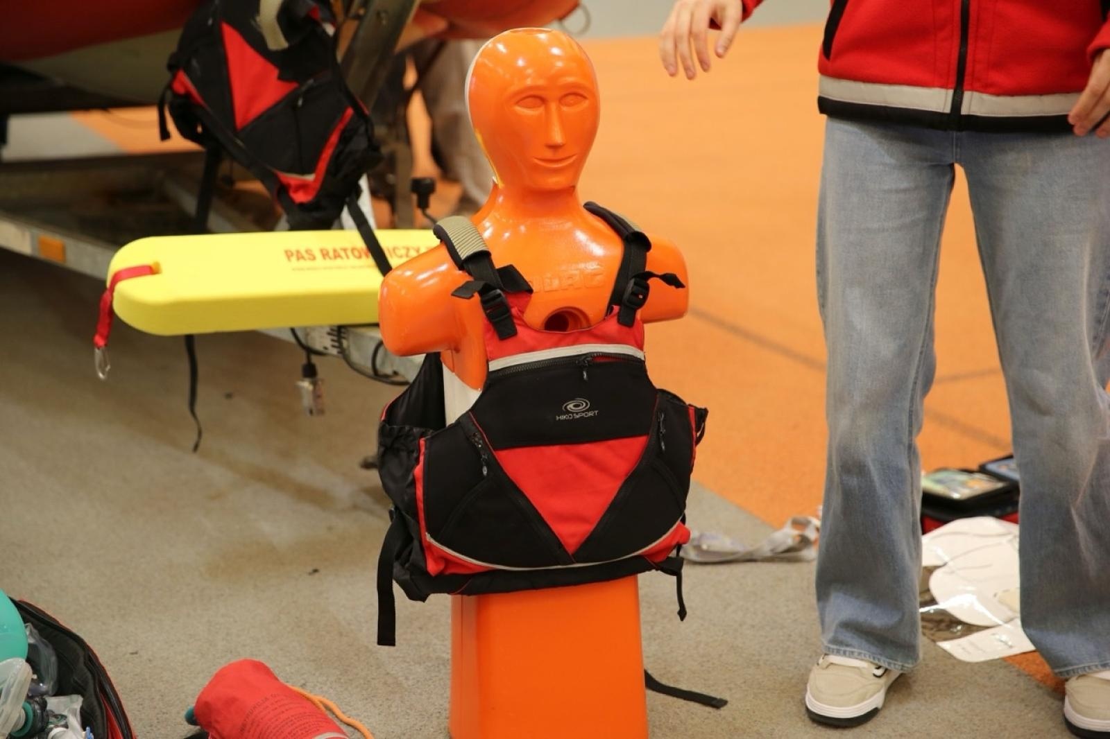 Zdjęcie w galerii na portalu naszraciborz.pl: Dzień Otwarty w ZSOMS Racibórz – Ogromne zainteresowanie ósmoklasistów wiadomości z regionu