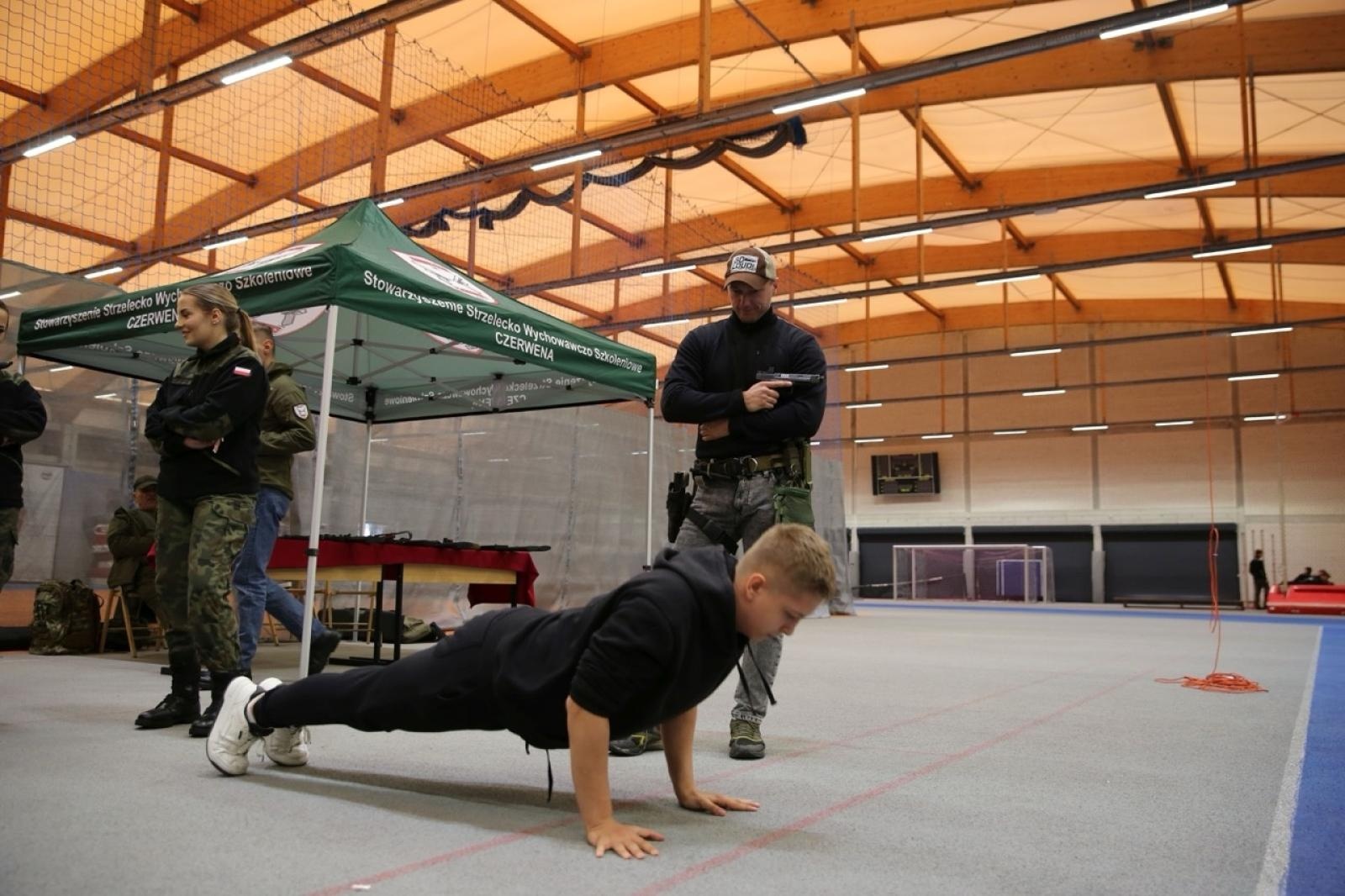 Zdjęcie w galerii na portalu naszraciborz.pl: Dzień Otwarty w ZSOMS Racibórz – Ogromne zainteresowanie ósmoklasistów wiadomości z regionu