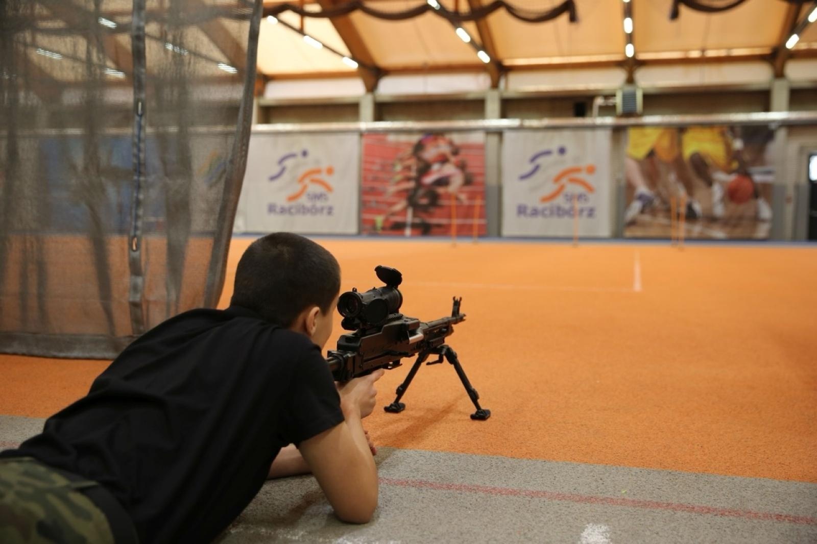 Zdjęcie w galerii na portalu naszraciborz.pl: Dzień Otwarty w ZSOMS Racibórz – Ogromne zainteresowanie ósmoklasistów wiadomości z regionu