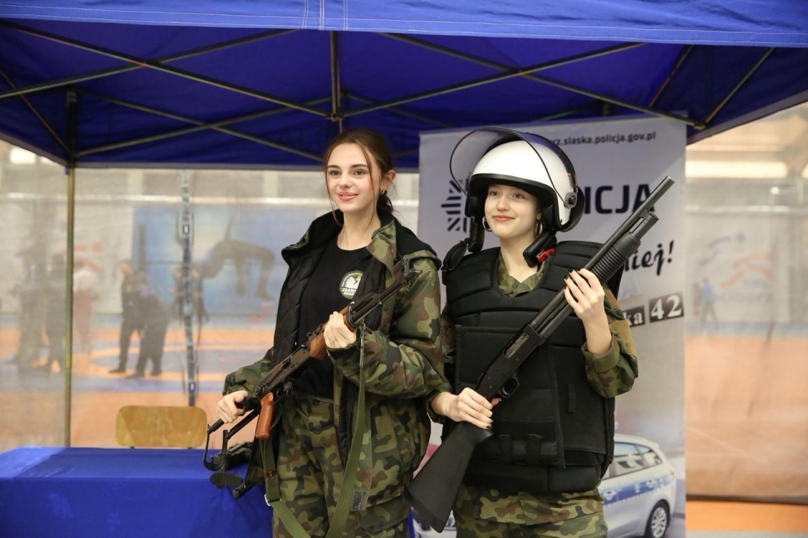 Zdjęcie w galerii na portalu naszraciborz.pl: Dzień Otwarty w ZSOMS Racibórz – Ogromne zainteresowanie ósmoklasistów wiadomości z regionu