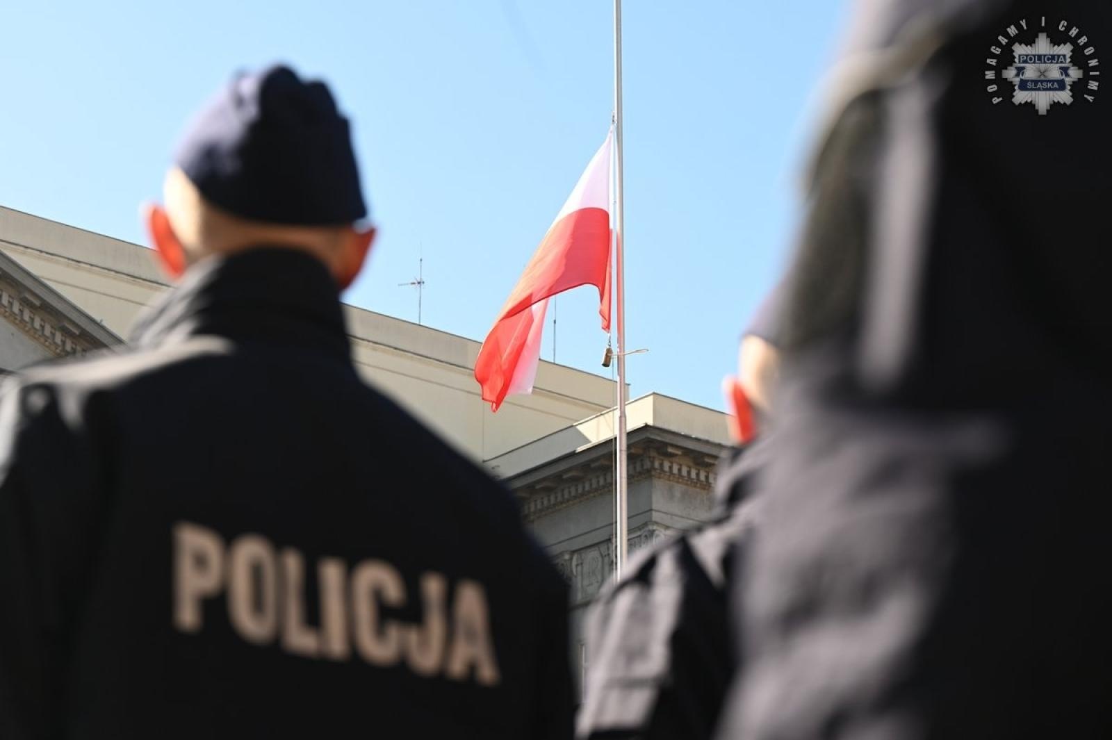 Zdjęcie w galerii na portalu naszraciborz.pl: Nowi policjanci złożyli rotę ślubowania  wiadomości z regionu