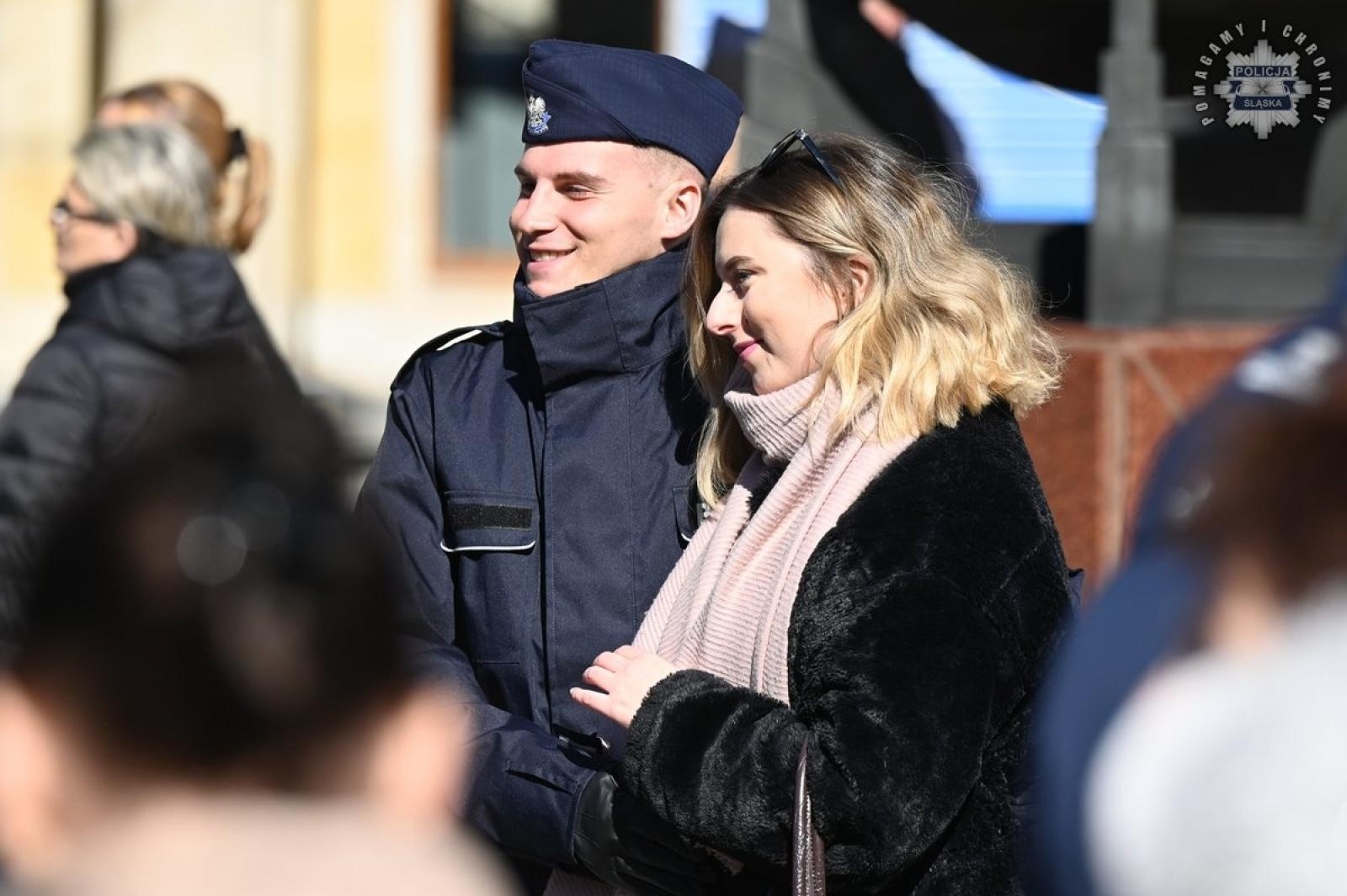 Zdjęcie w galerii na portalu naszraciborz.pl: Nowi policjanci złożyli rotę ślubowania  wiadomości z regionu