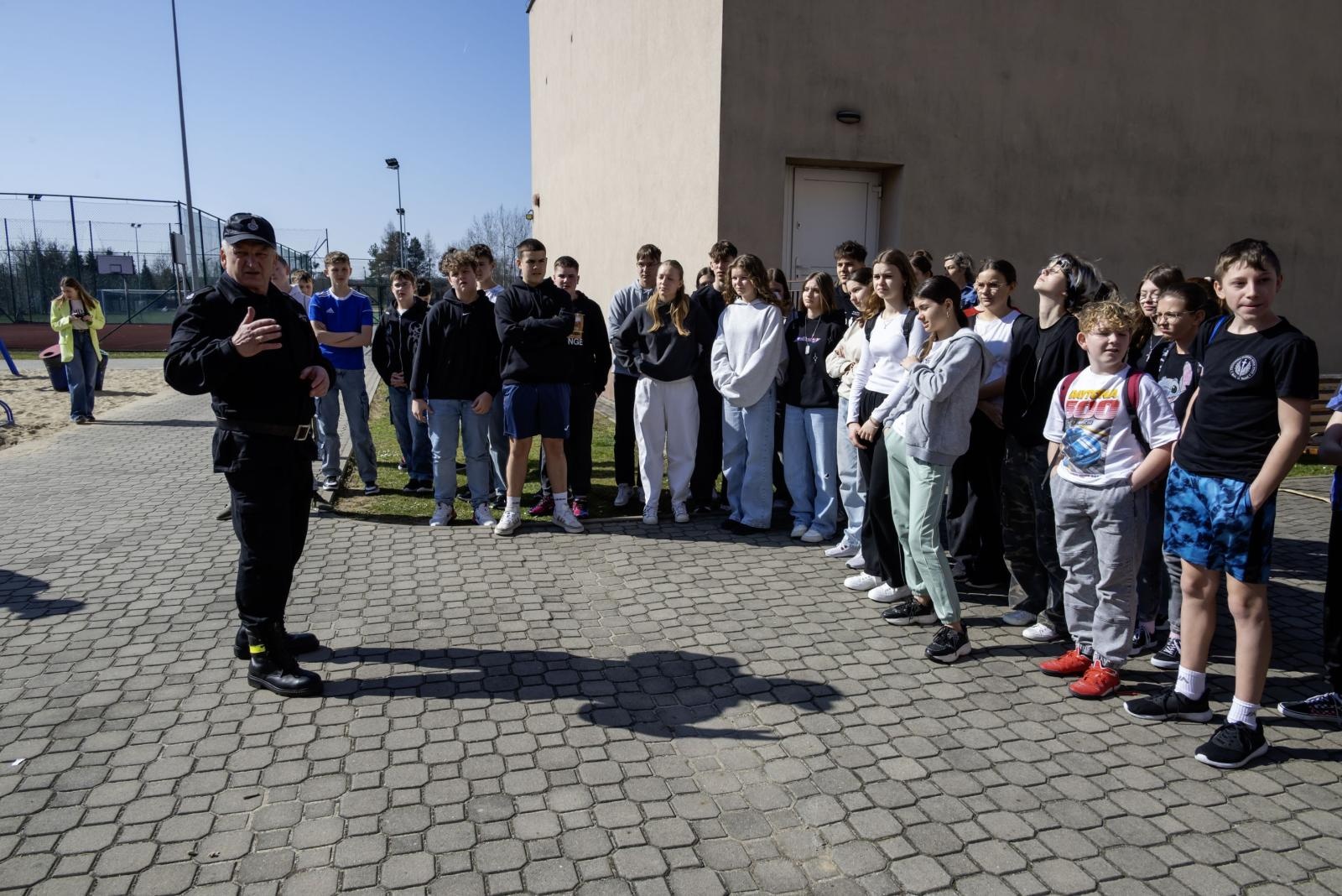 Zdjęcie w galerii na portalu naszraciborz.pl: Bezpieczne wagary na wsi – Gminny Dzień Bezpieczeństwa w Krzyżanowicach wiadomości z regionu