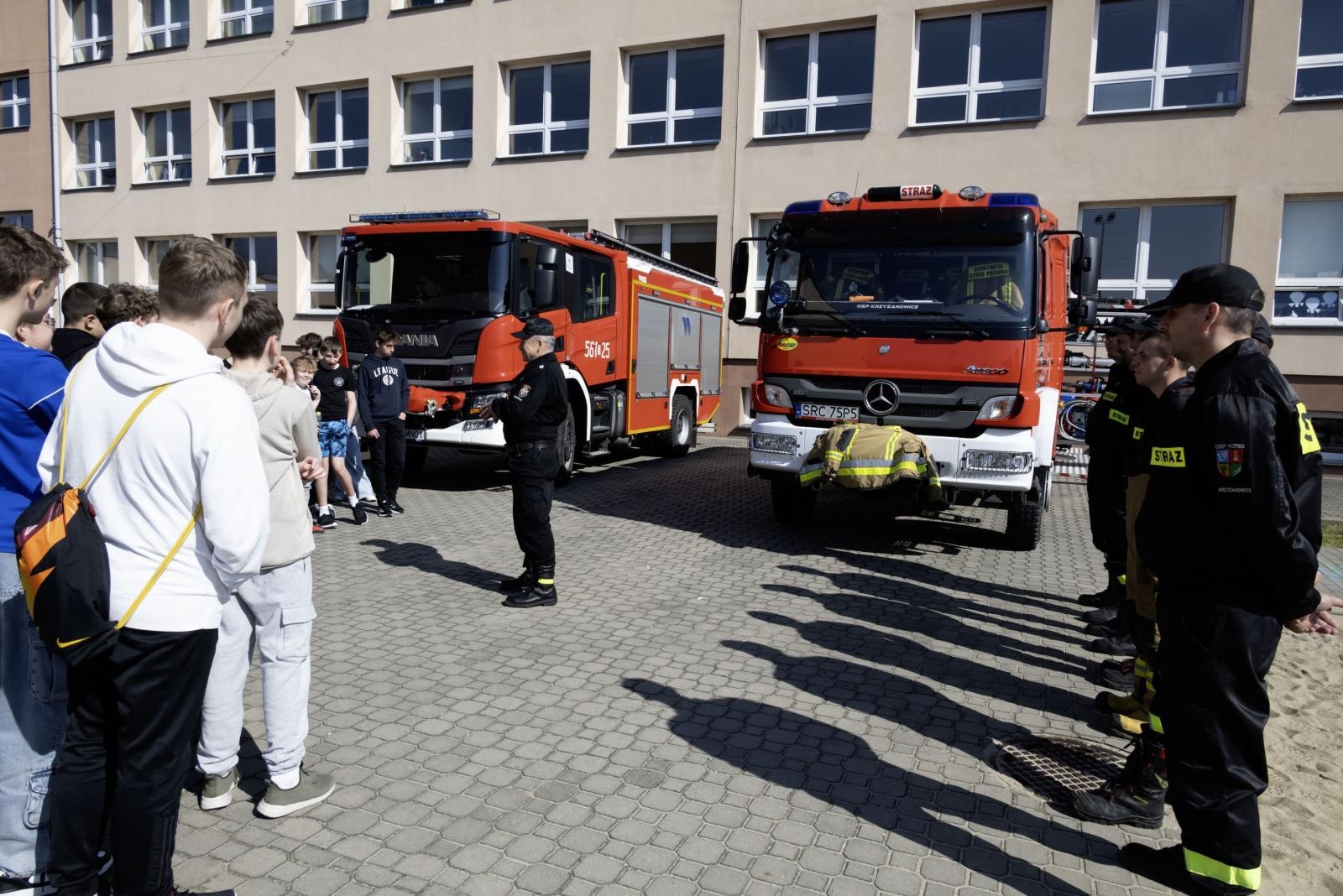 Zdjęcie w galerii na portalu naszraciborz.pl: Bezpieczne wagary na wsi – Gminny Dzień Bezpieczeństwa w Krzyżanowicach wiadomości z regionu