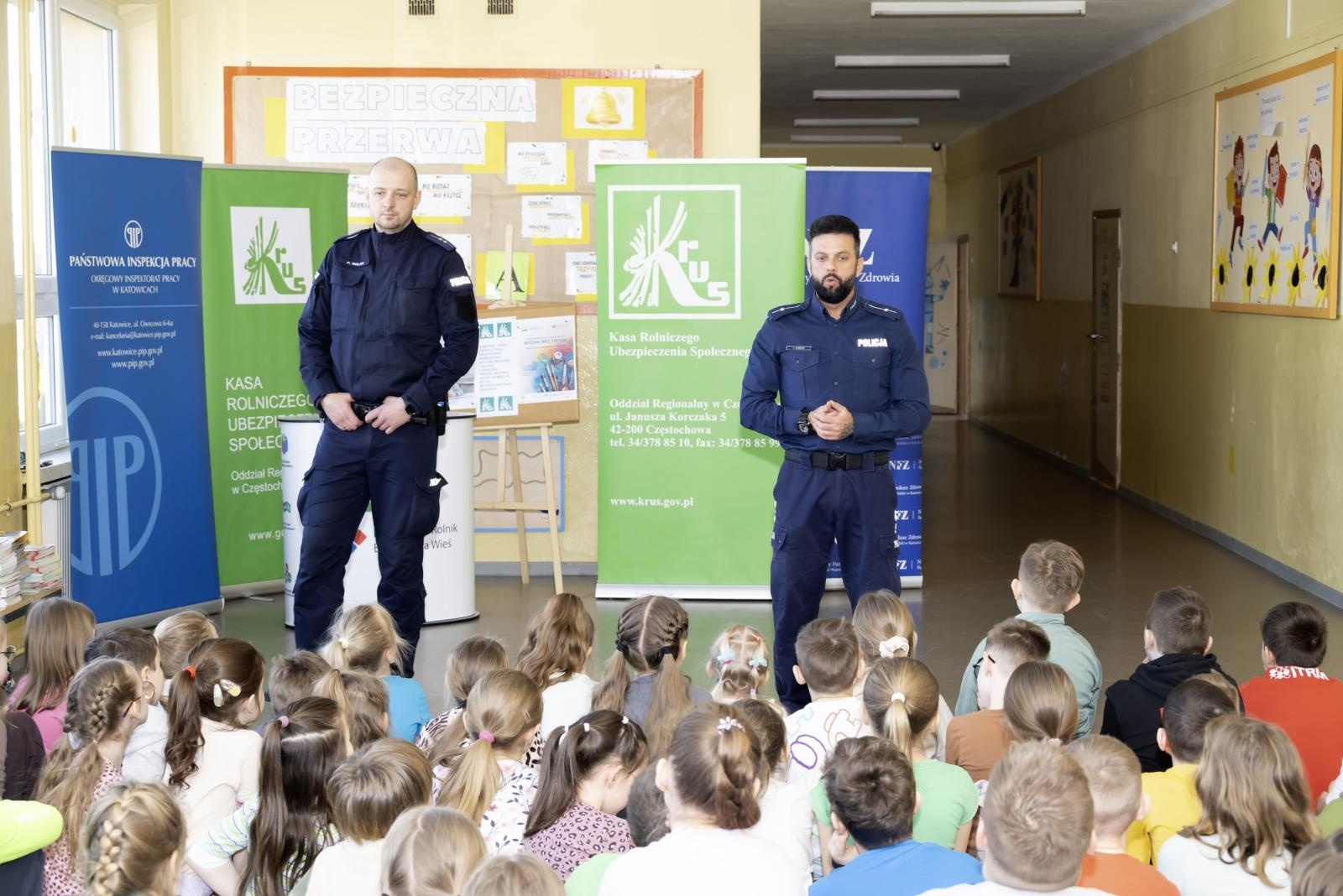 Zdjęcie w galerii na portalu naszraciborz.pl: Bezpieczne wagary na wsi – Gminny Dzień Bezpieczeństwa w Krzyżanowicach wiadomości z regionu