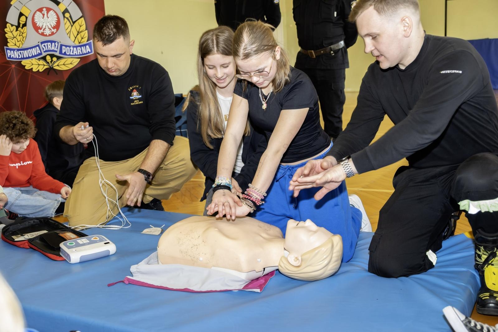 Zdjęcie w galerii na portalu naszraciborz.pl: Bezpieczne wagary na wsi – Gminny Dzień Bezpieczeństwa w Krzyżanowicach wiadomości z regionu