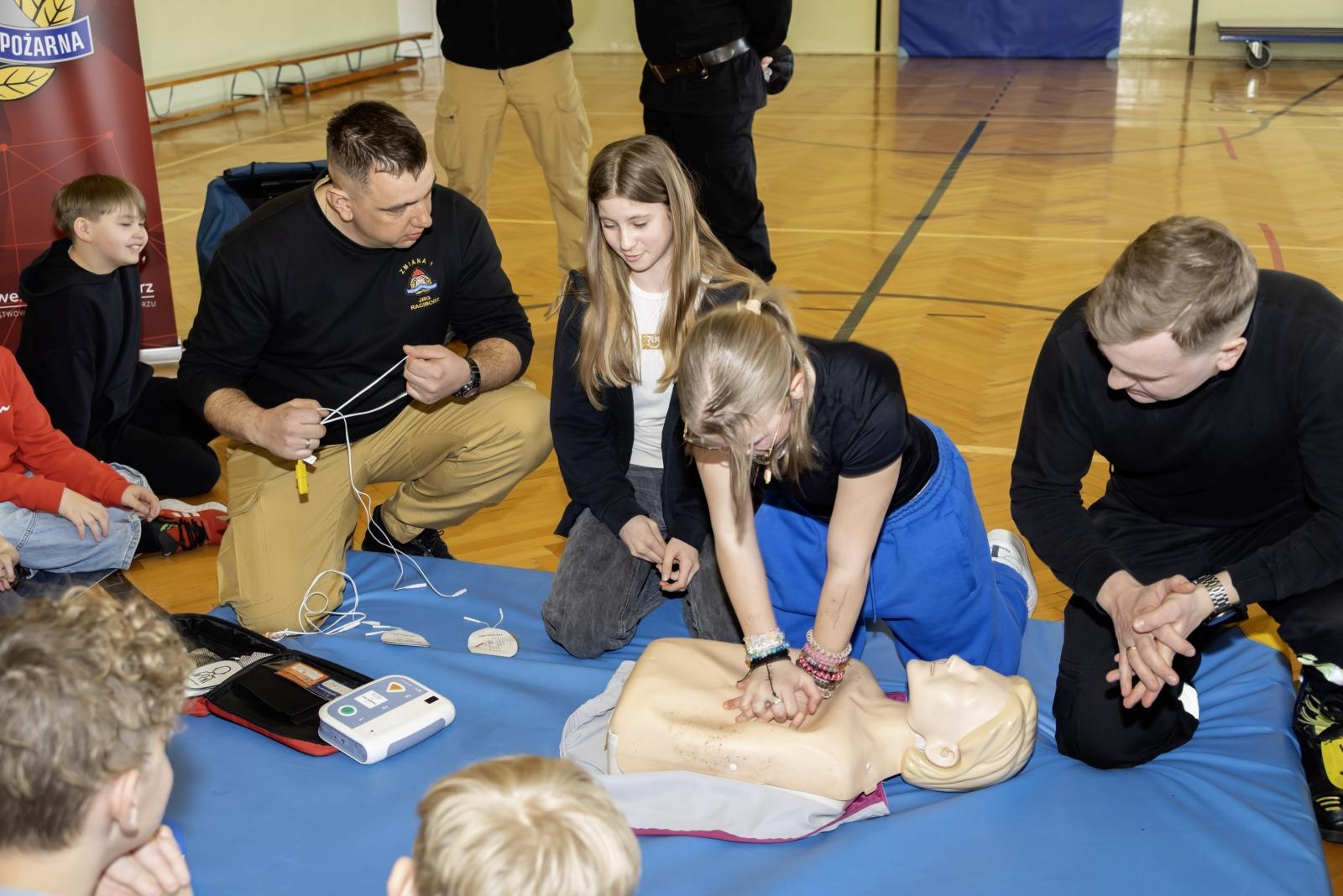 Zdjęcie w galerii na portalu naszraciborz.pl: Bezpieczne wagary na wsi – Gminny Dzień Bezpieczeństwa w Krzyżanowicach wiadomości z regionu