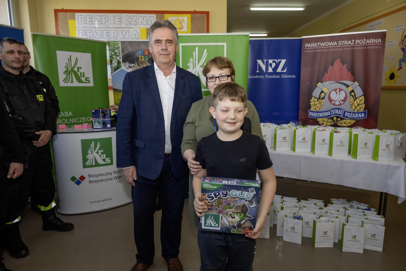 Zdjęcie w galerii na portalu naszraciborz.pl: Bezpieczne wagary na wsi – Gminny Dzień Bezpieczeństwa w Krzyżanowicach wiadomości z regionu