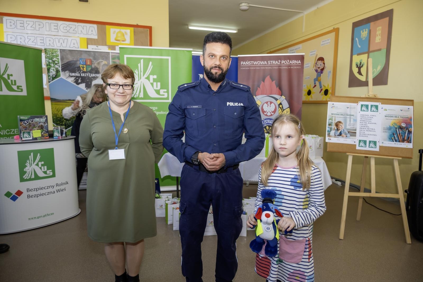 Zdjęcie w galerii na portalu naszraciborz.pl: Bezpieczne wagary na wsi – Gminny Dzień Bezpieczeństwa w Krzyżanowicach wiadomości z regionu