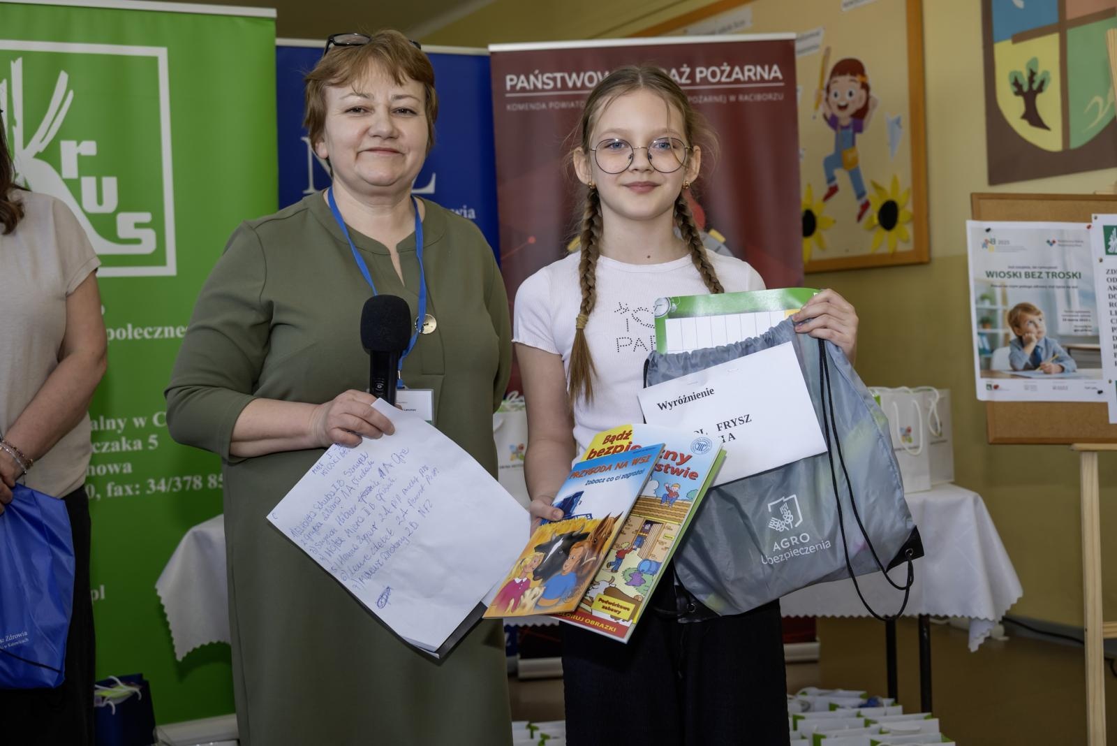 Zdjęcie w galerii na portalu naszraciborz.pl: Bezpieczne wagary na wsi – Gminny Dzień Bezpieczeństwa w Krzyżanowicach wiadomości z regionu