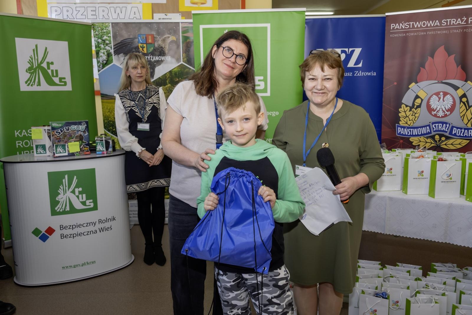 Zdjęcie w galerii na portalu naszraciborz.pl: Bezpieczne wagary na wsi – Gminny Dzień Bezpieczeństwa w Krzyżanowicach wiadomości z regionu