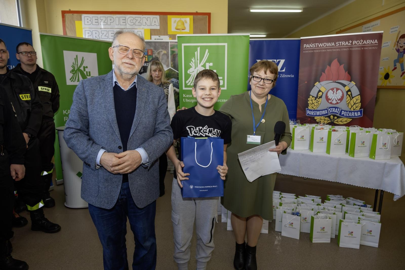 Zdjęcie w galerii na portalu naszraciborz.pl: Bezpieczne wagary na wsi – Gminny Dzień Bezpieczeństwa w Krzyżanowicach wiadomości z regionu