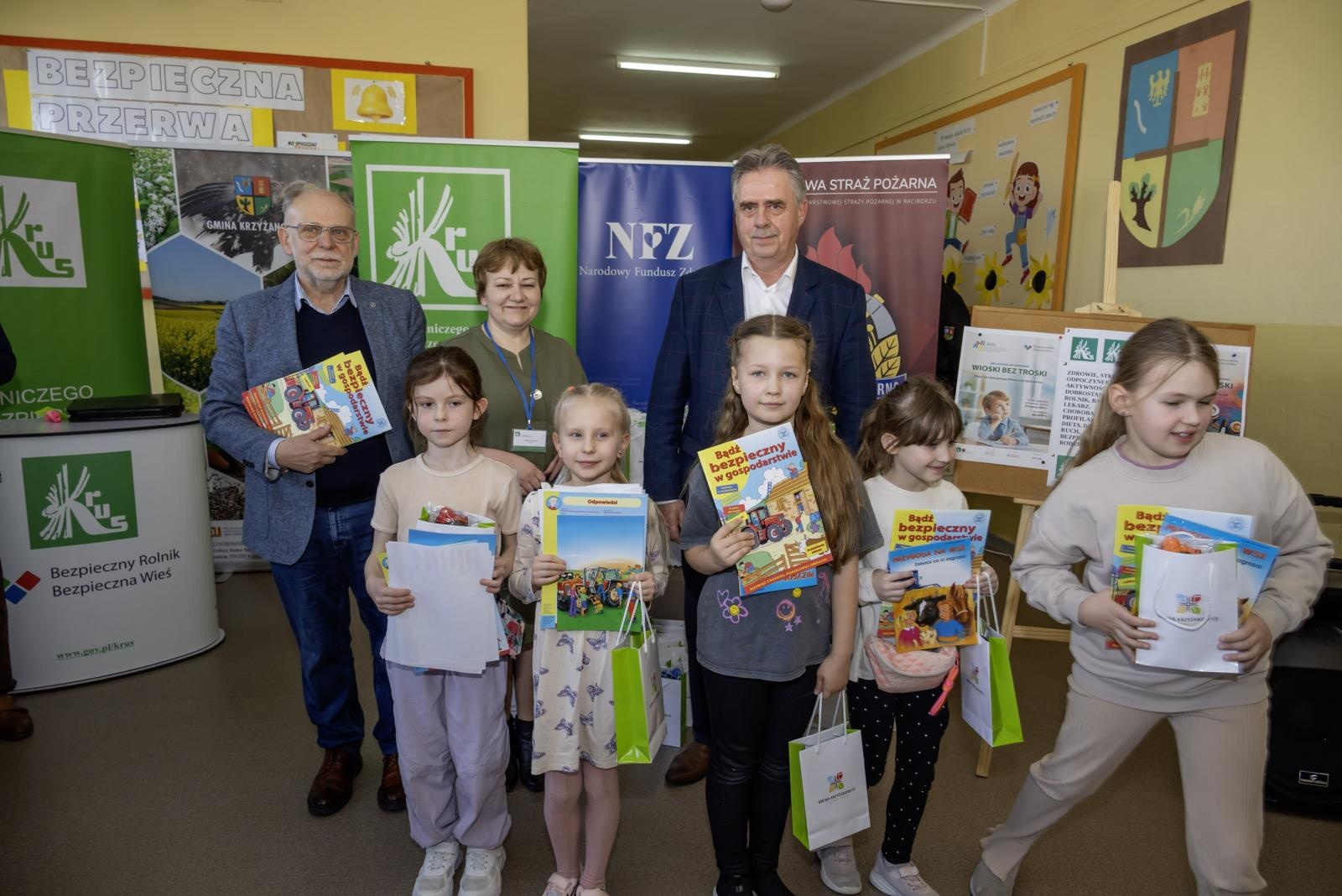 Zdjęcie w galerii na portalu naszraciborz.pl: Bezpieczne wagary na wsi – Gminny Dzień Bezpieczeństwa w Krzyżanowicach wiadomości z regionu