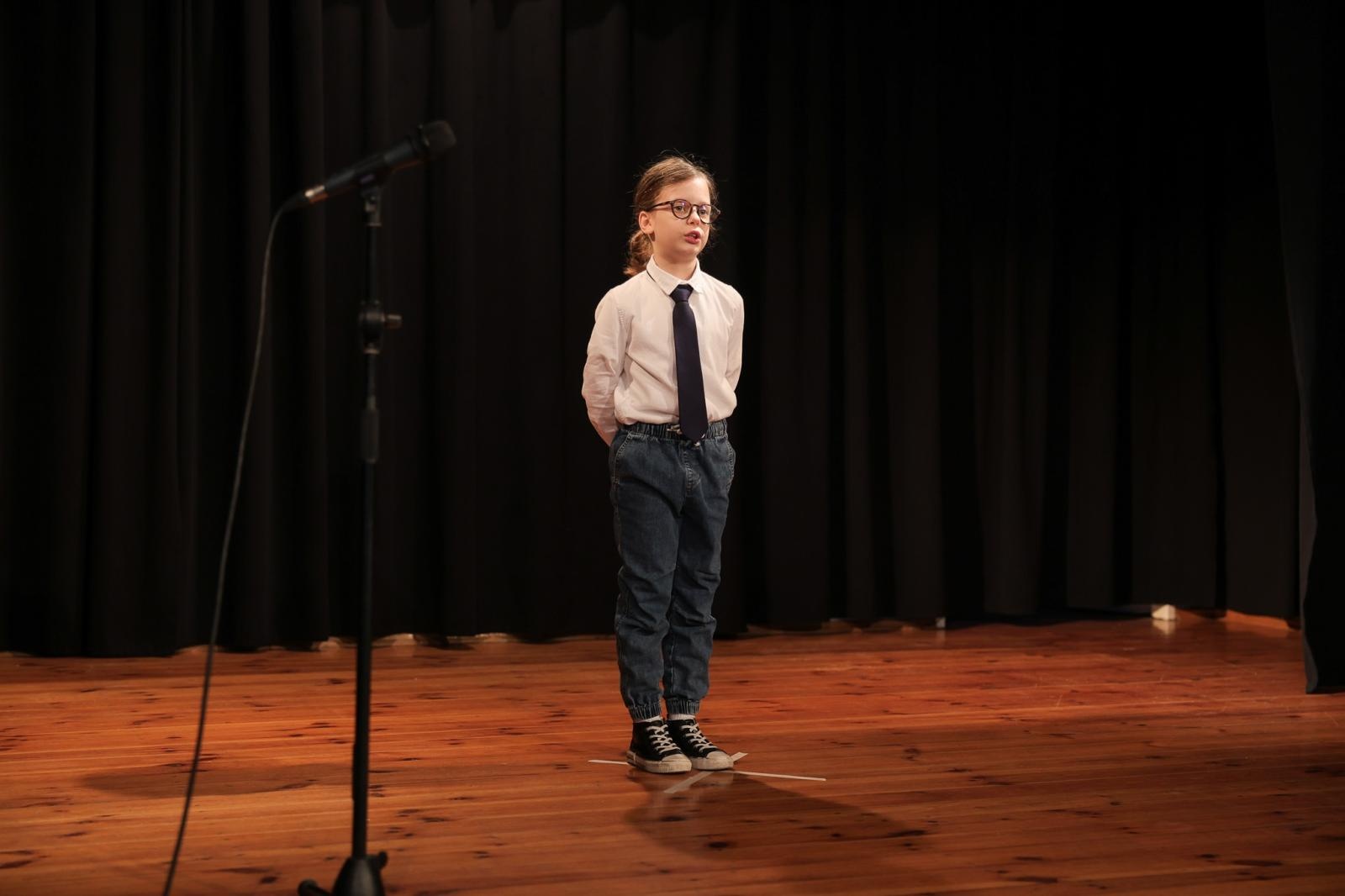 Zdjęcie w galerii na portalu naszraciborz.pl: Eliminacje gminne w Konkursie Recytatorskim MAŁY OKR - wyniki w Raciborzu wiadomości z regionu