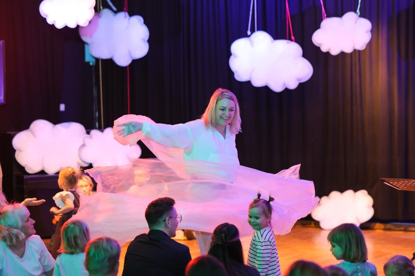 Zdjęcie w galerii na portalu naszraciborz.pl: Maluchy w Krainie Dźwięku: Ptasie Radio już w niedzielę w RCK wiadomości z regionu