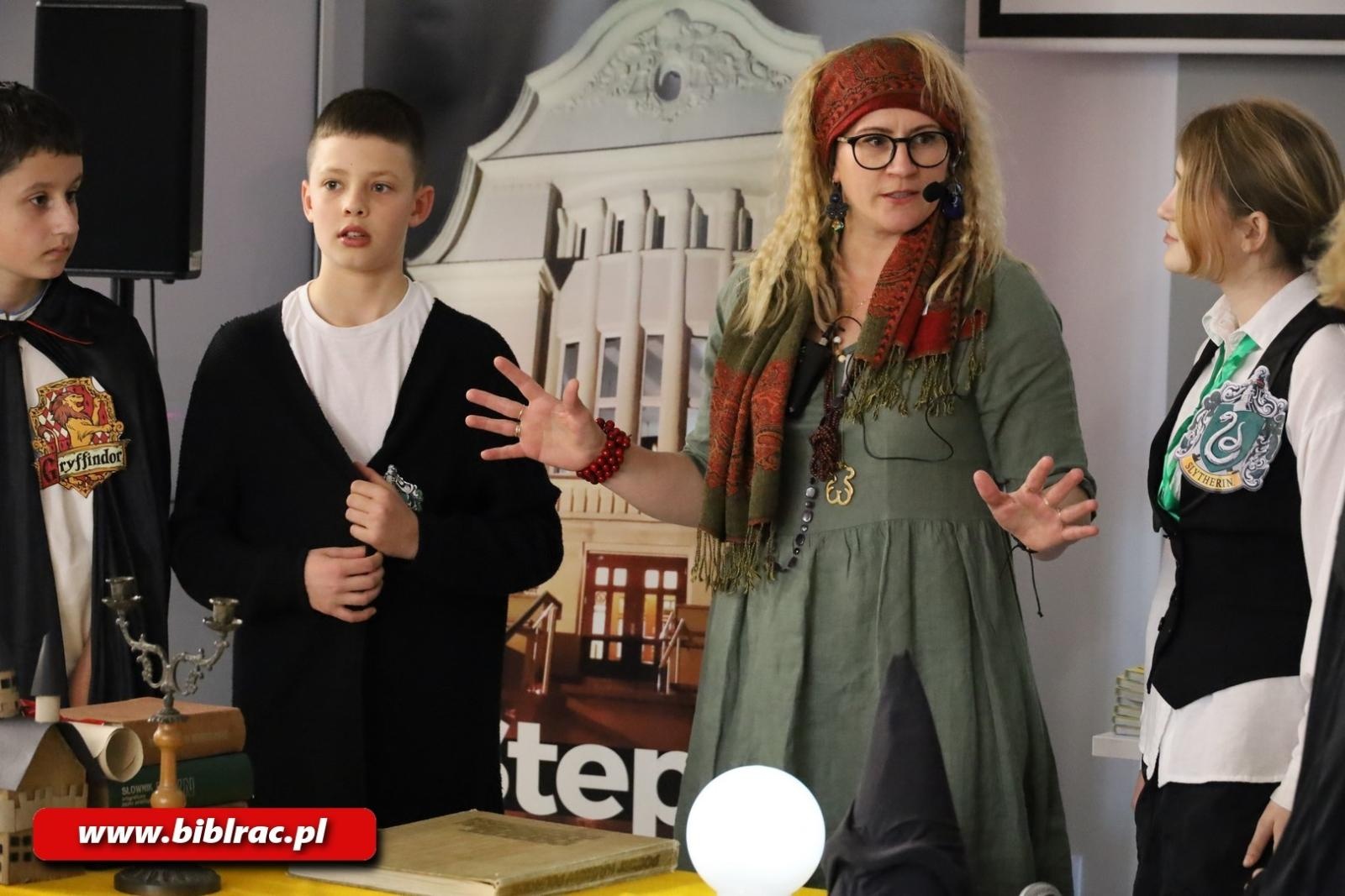 Zdjęcie w galerii na portalu naszraciborz.pl: Ogólnopolski Konkurs Plastyczny Czarodziejski świat Harry`ego Pottera rozstrzygnięty wiadomości z regionu