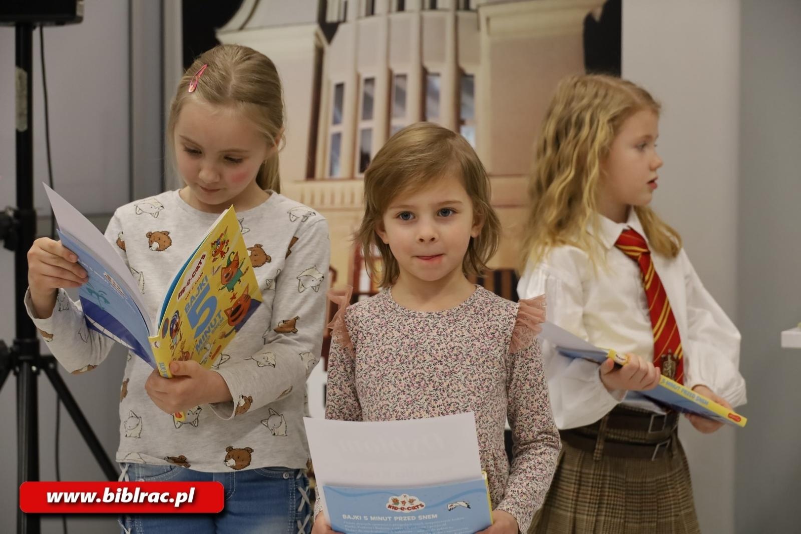 Zdjęcie w galerii na portalu naszraciborz.pl: Ogólnopolski Konkurs Plastyczny Czarodziejski świat Harry`ego Pottera rozstrzygnięty wiadomości z regionu