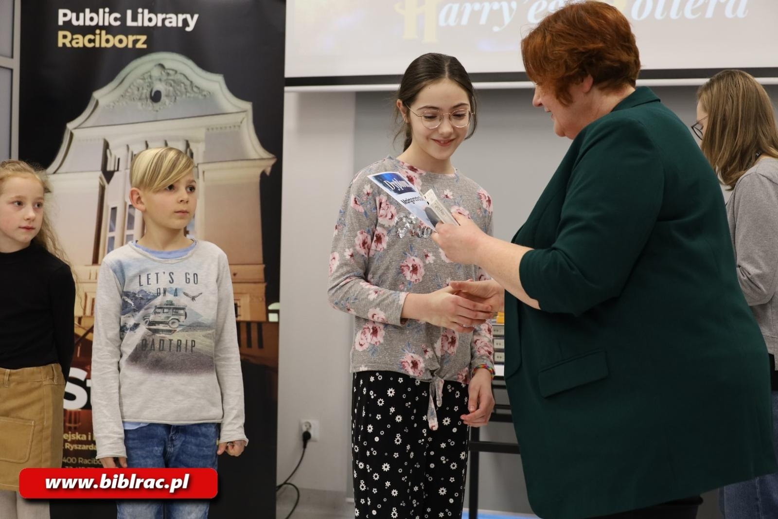 Zdjęcie w galerii na portalu naszraciborz.pl: Ogólnopolski Konkurs Plastyczny Czarodziejski świat Harry`ego Pottera rozstrzygnięty wiadomości z regionu