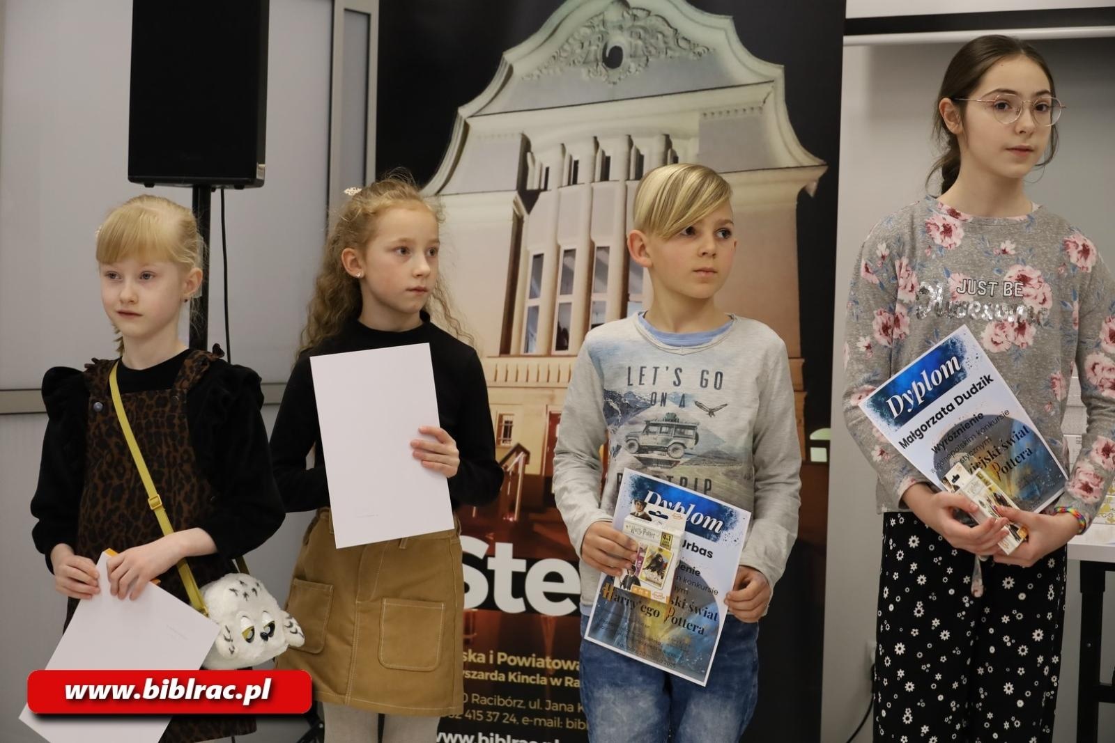 Zdjęcie w galerii na portalu naszraciborz.pl: Ogólnopolski Konkurs Plastyczny Czarodziejski świat Harry`ego Pottera rozstrzygnięty wiadomości z regionu