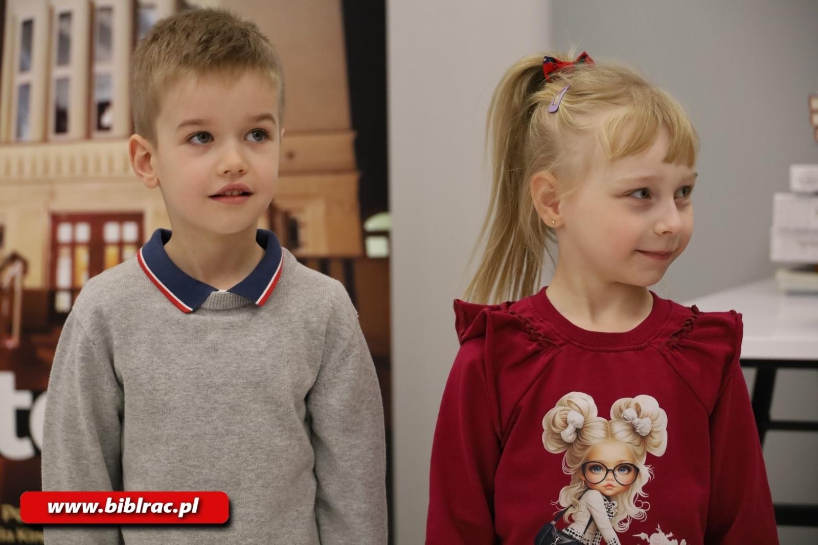 Zdjęcie w galerii na portalu naszraciborz.pl: Ogólnopolski Konkurs Plastyczny Czarodziejski świat Harry`ego Pottera rozstrzygnięty wiadomości z regionu