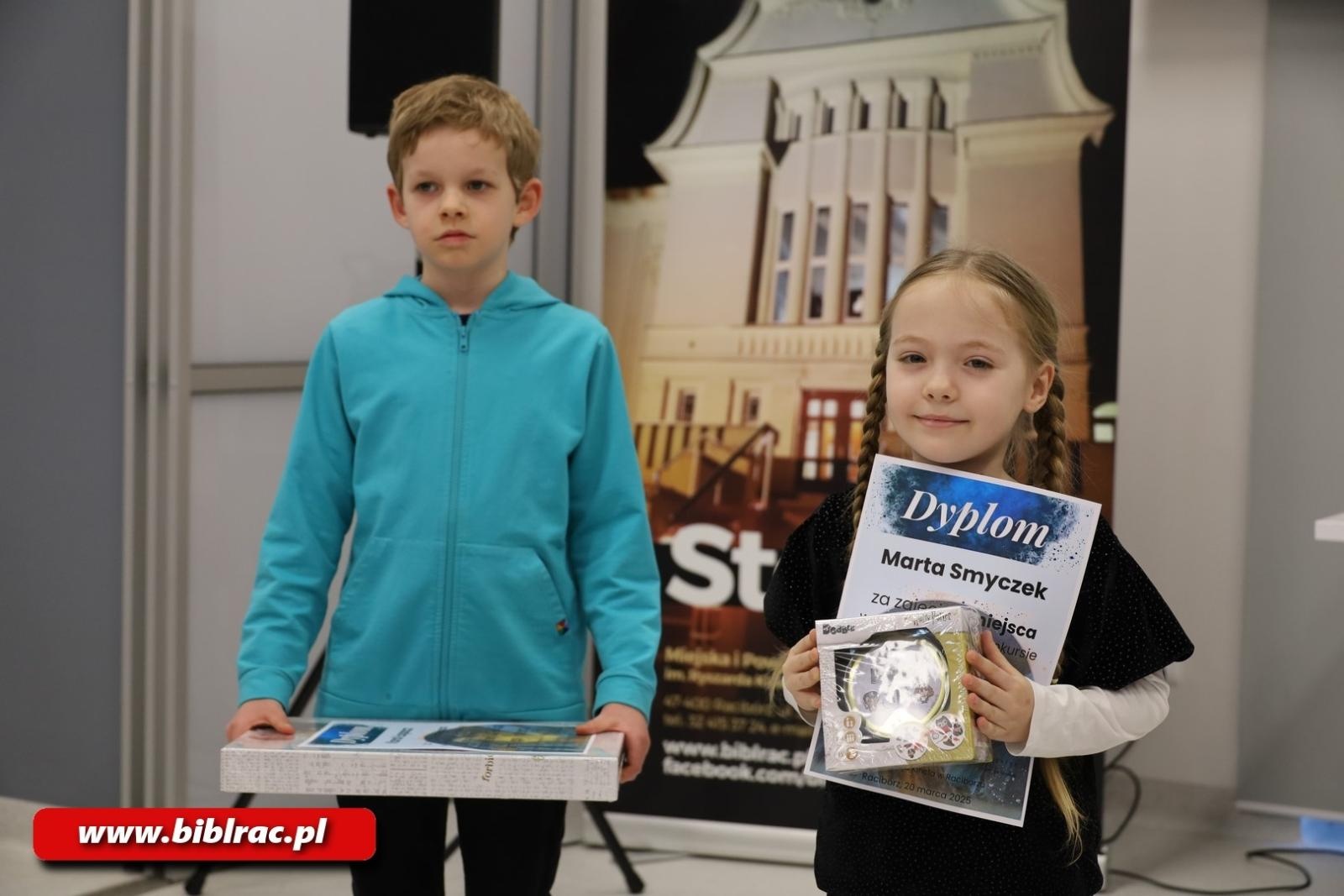 Zdjęcie w galerii na portalu naszraciborz.pl: Ogólnopolski Konkurs Plastyczny Czarodziejski świat Harry`ego Pottera rozstrzygnięty wiadomości z regionu