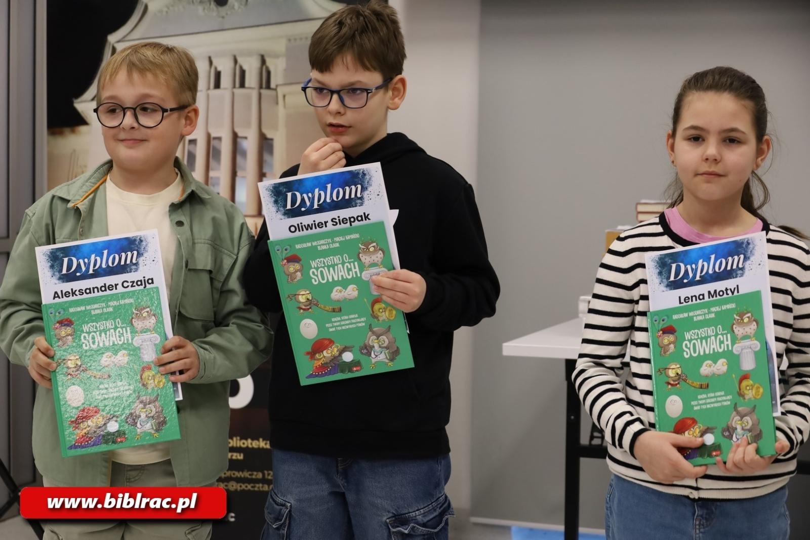 Zdjęcie w galerii na portalu naszraciborz.pl: Ogólnopolski Konkurs Plastyczny Czarodziejski świat Harry`ego Pottera rozstrzygnięty wiadomości z regionu