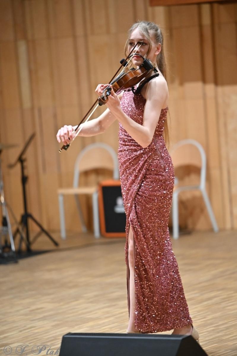 Zdjęcie w galerii na portalu naszraciborz.pl: Muzyczna podróż na zakończenie projektu Sztuka emocji [FOTO i WIDEO] wiadomości z regionu