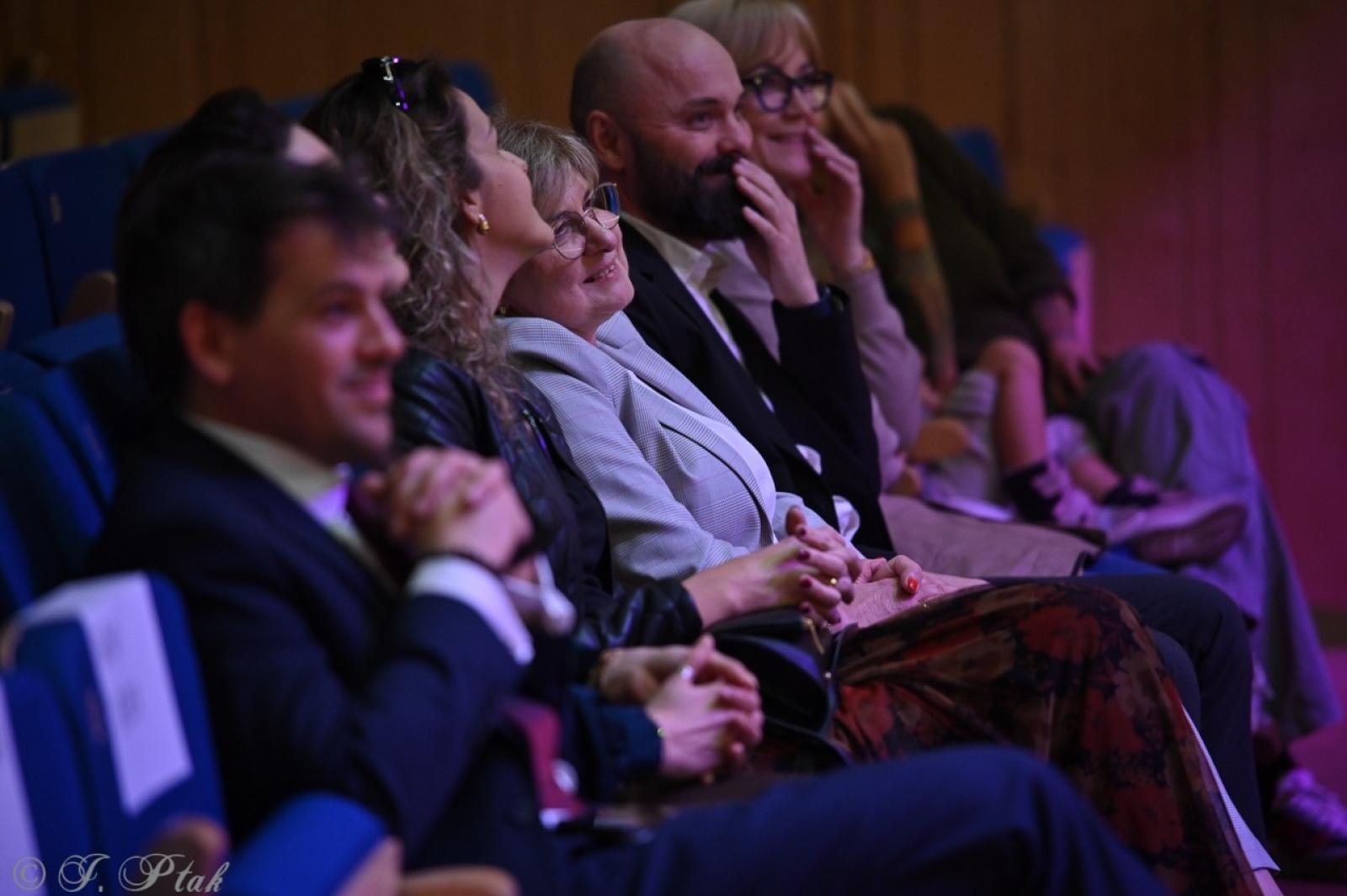 Zdjęcie w galerii na portalu naszraciborz.pl: Muzyczna podróż na zakończenie projektu Sztuka emocji [FOTO i WIDEO] wiadomości z regionu