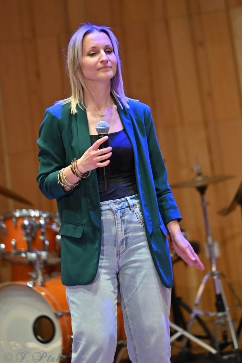 Zdjęcie w galerii na portalu naszraciborz.pl: Muzyczna podróż na zakończenie projektu Sztuka emocji [FOTO i WIDEO] wiadomości z regionu