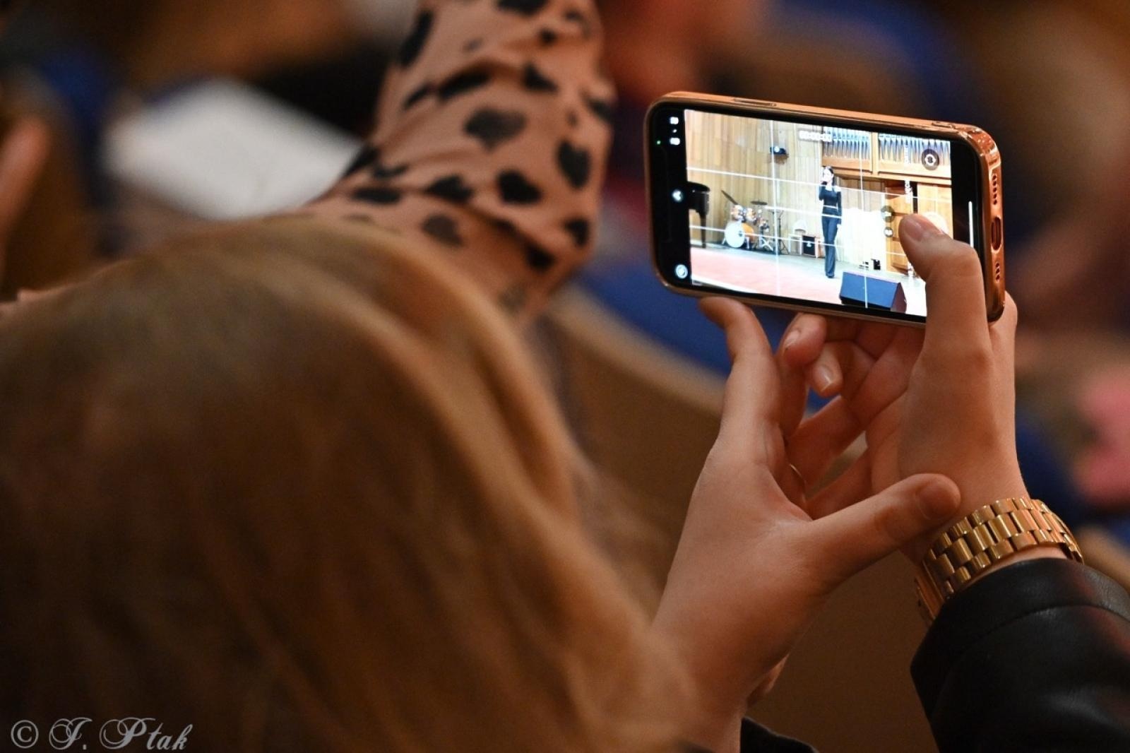 Zdjęcie w galerii na portalu naszraciborz.pl: Muzyczna podróż na zakończenie projektu Sztuka emocji [FOTO i WIDEO] wiadomości z regionu