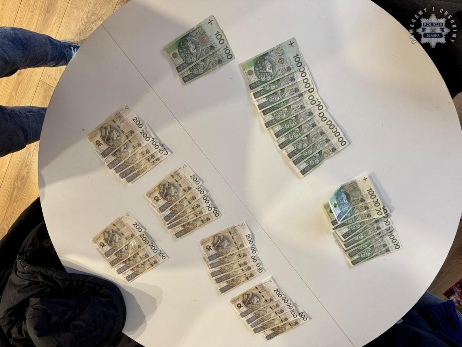 Zdjęcie w galerii na portalu naszraciborz.pl: Oszuści działający metodą na wnuczka zatrzymani na Śląsku wiadomości z regionu