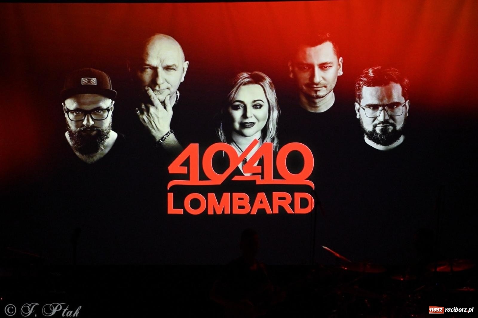 Zdjęcie w galerii na portalu naszraciborz.pl: Lombard 40/40! - 40 lat, 40 piosenek w Raciborzu [FOTO i WIDEO] wiadomości z regionu