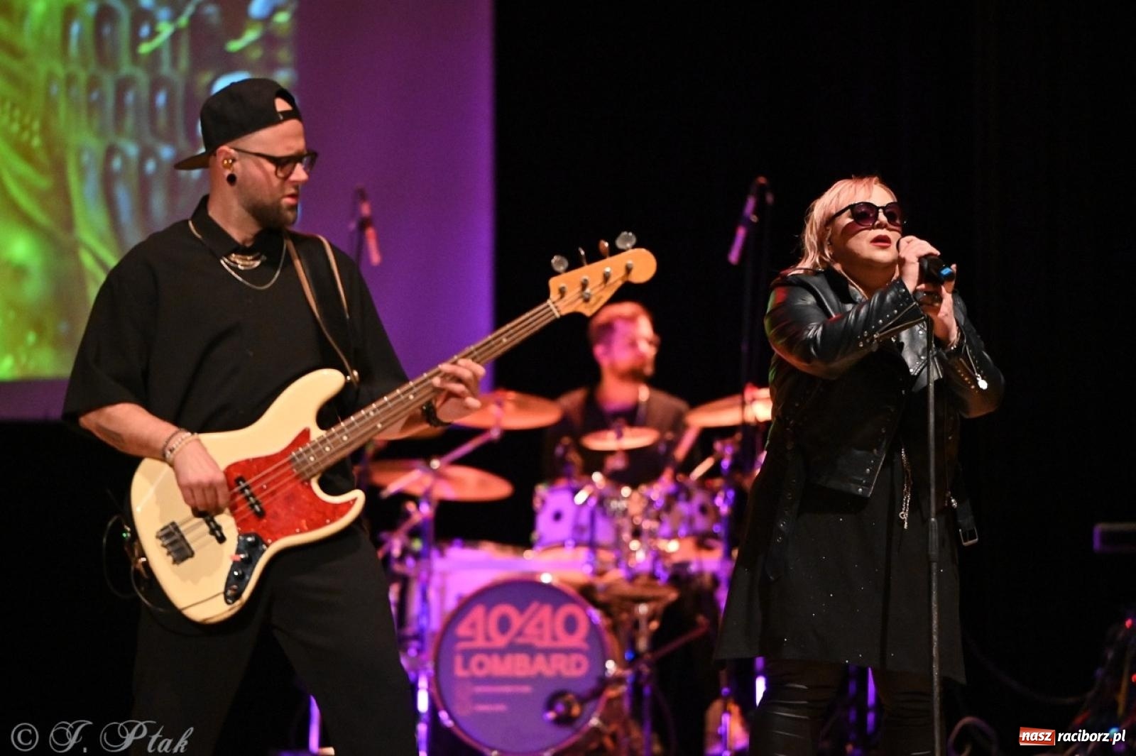 Zdjęcie w galerii na portalu naszraciborz.pl: Lombard 40/40! - 40 lat, 40 piosenek w Raciborzu [FOTO i WIDEO] wiadomości z regionu