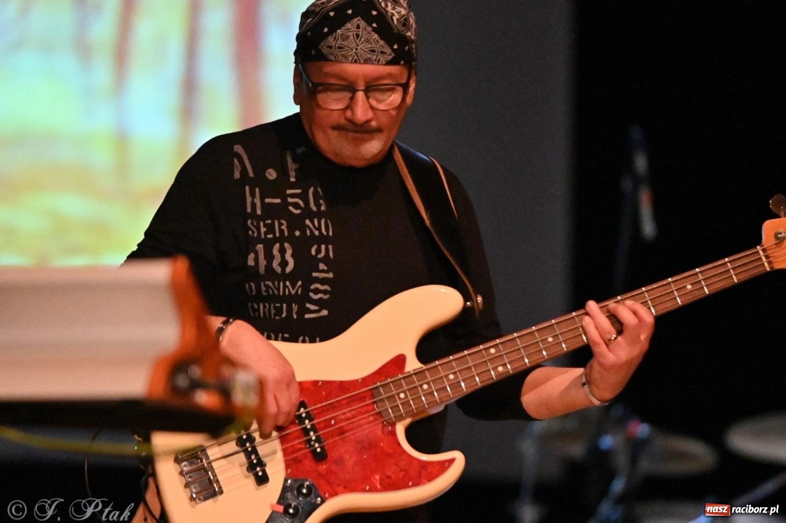 Zdjęcie w galerii na portalu naszraciborz.pl: Lombard 40/40! - 40 lat, 40 piosenek w Raciborzu [FOTO i WIDEO] wiadomości z regionu