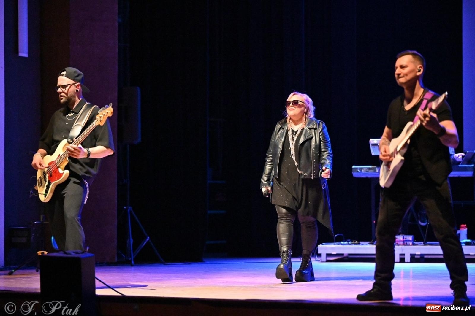 Zdjęcie w galerii na portalu naszraciborz.pl: Lombard 40/40! - 40 lat, 40 piosenek w Raciborzu [FOTO i WIDEO] wiadomości z regionu