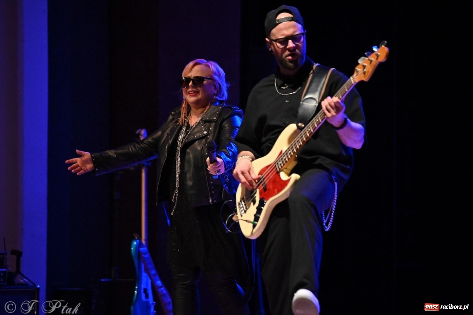 Zdjęcie w galerii na portalu naszraciborz.pl: Lombard 40/40! - 40 lat, 40 piosenek w Raciborzu [FOTO i WIDEO] wiadomości z regionu