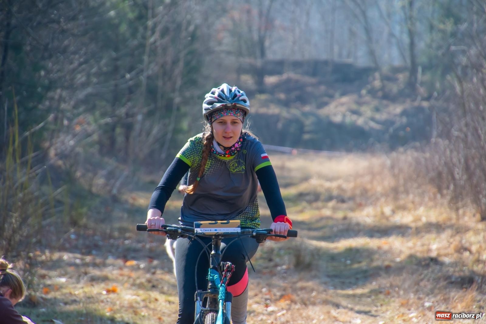 Zdjęcie w galerii na portalu naszraciborz.pl: DOG ADVENTURE SPRINT RACE – zawody psich zaprzęgów w Kuźni Raciborskiej [FOTO i WIDEO] wiadomości z regionu