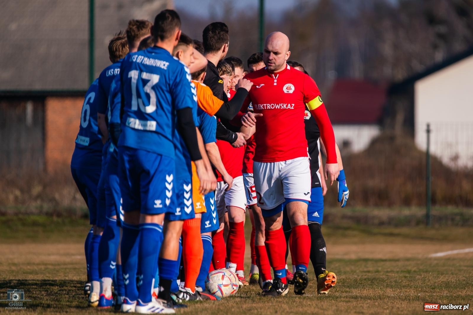 Zdjęcie w galerii na portalu naszraciborz.pl: Niespodzianka kolejki: Markowice pokonują lidera! [FOTO] wiadomości z regionu