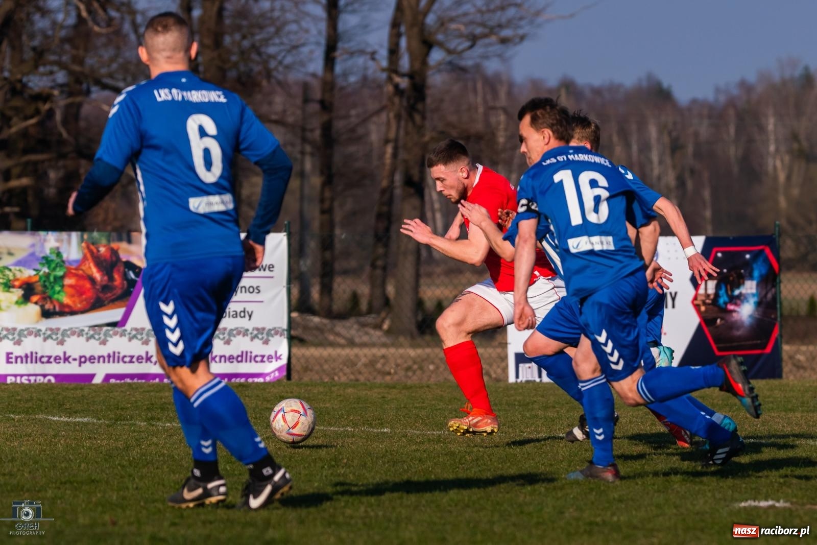 Zdjęcie w galerii na portalu naszraciborz.pl: Niespodzianka kolejki: Markowice pokonują lidera! [FOTO] wiadomości z regionu
