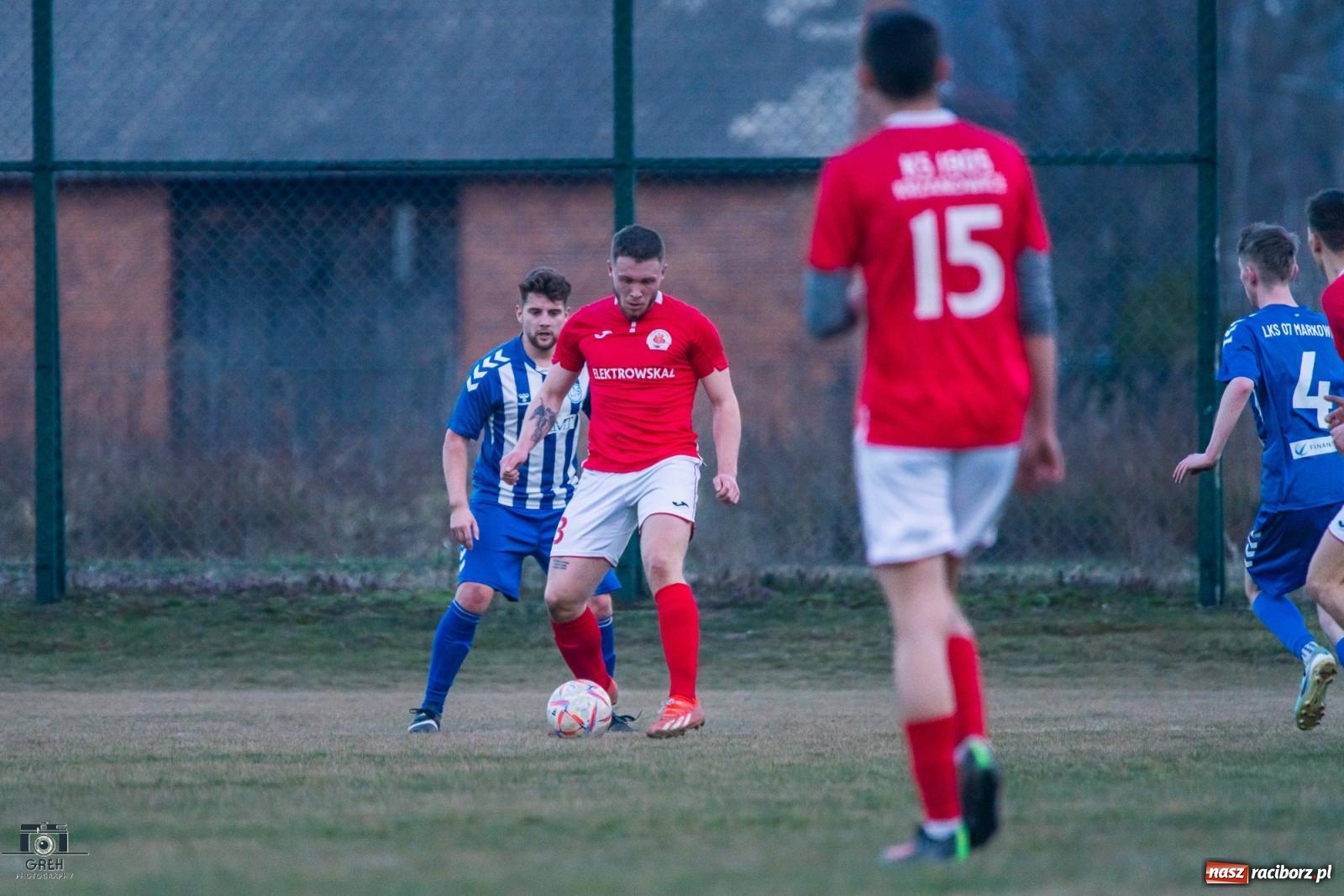 Zdjęcie w galerii na portalu naszraciborz.pl: Niespodzianka kolejki: Markowice pokonują lidera! [FOTO] wiadomości z regionu