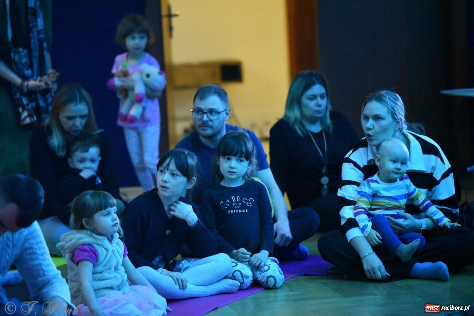 Zdjęcie w galerii na portalu naszraciborz.pl: Ptasie radio. Muzyczna podróż dla najmłodszych w RCK wiadomości z regionu