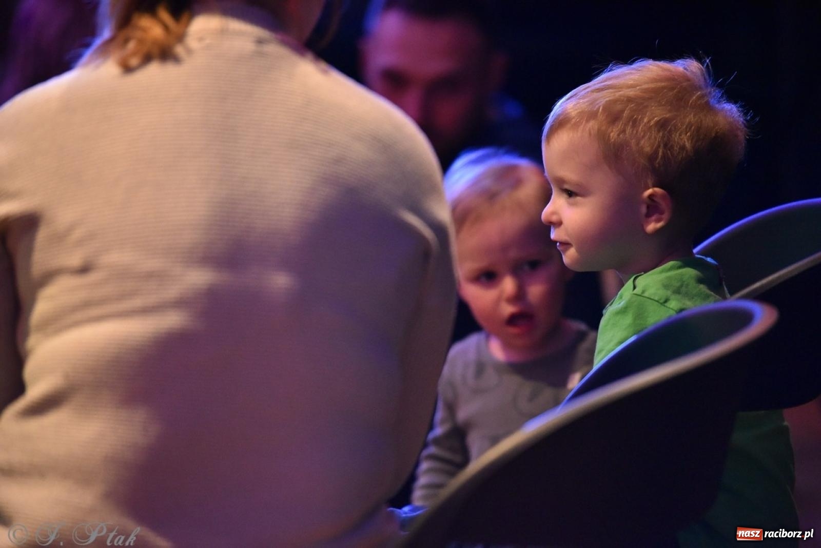 Zdjęcie w galerii na portalu naszraciborz.pl: Ptasie radio. Muzyczna podróż dla najmłodszych w RCK wiadomości z regionu