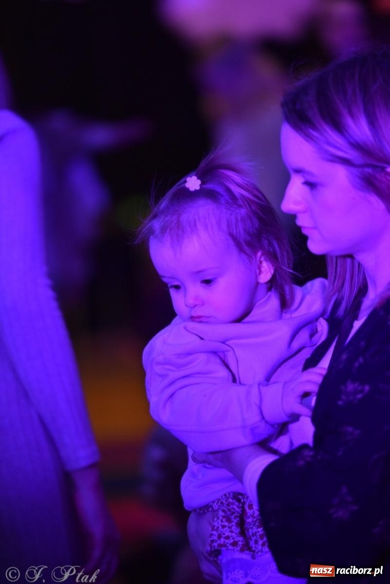 Zdjęcie w galerii na portalu naszraciborz.pl: Ptasie radio. Muzyczna podróż dla najmłodszych w RCK wiadomości z regionu