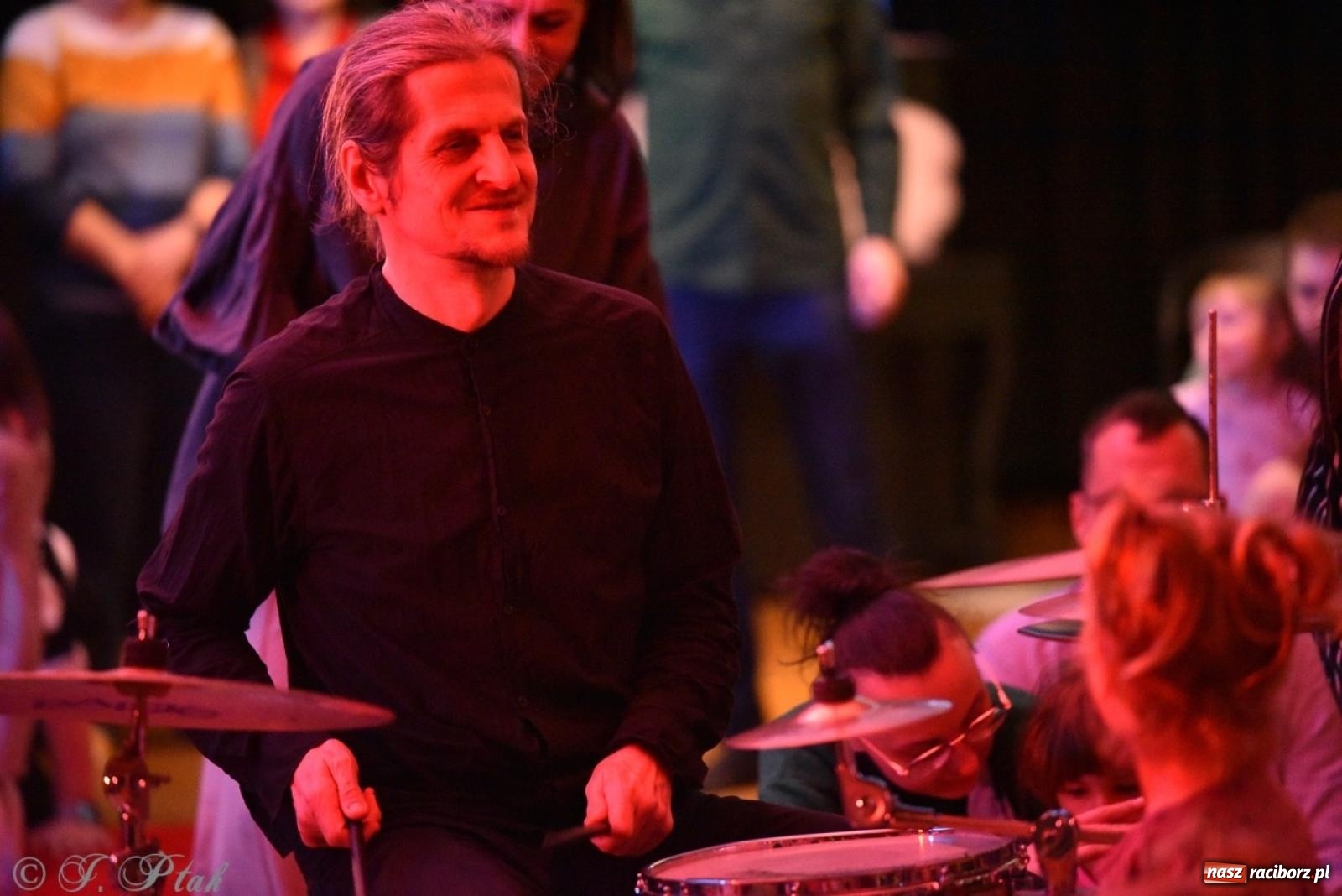 Zdjęcie w galerii na portalu naszraciborz.pl: Ptasie radio. Muzyczna podróż dla najmłodszych w RCK wiadomości z regionu