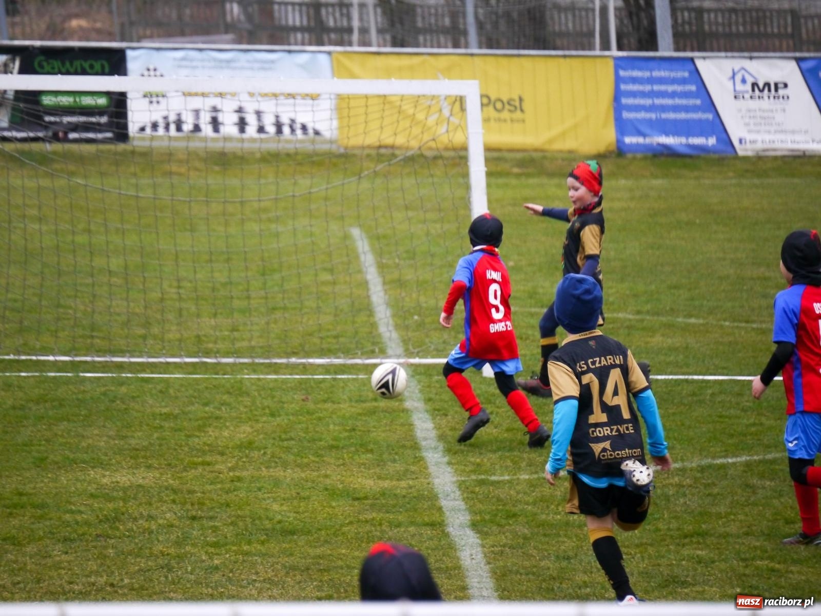 Zdjęcie w galerii na portalu naszraciborz.pl: Nędza. Sportowa rywalizacja młodzieży w szczytnym celu wiadomości z regionu