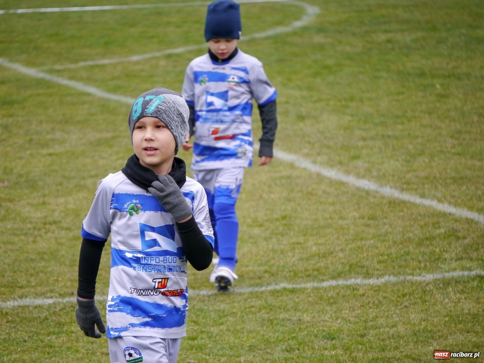 Zdjęcie w galerii na portalu naszraciborz.pl: Nędza. Sportowa rywalizacja młodzieży w szczytnym celu wiadomości z regionu