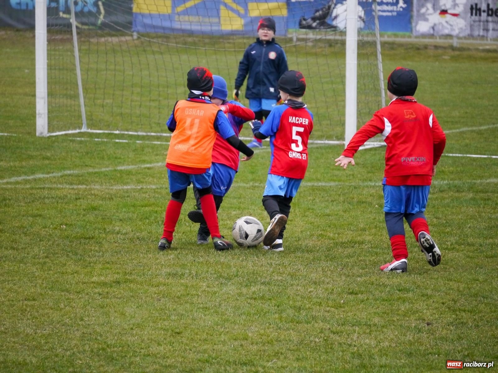 Zdjęcie w galerii na portalu naszraciborz.pl: Nędza. Sportowa rywalizacja młodzieży w szczytnym celu wiadomości z regionu